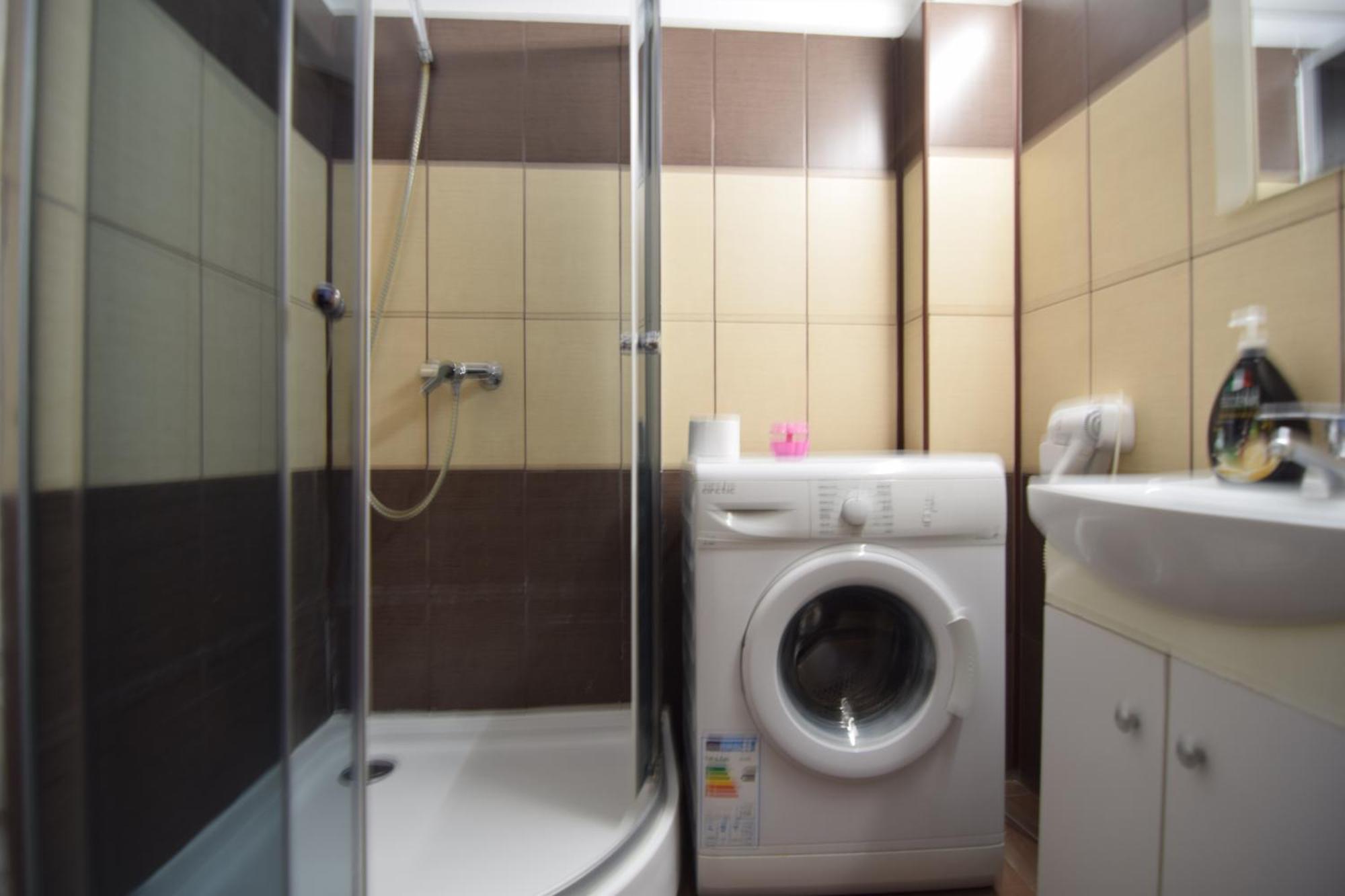 Resedinta Luterana Apartment Bucureşti Exterior foto